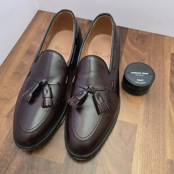 Allen Edmonds Men's 7 B / Women's 8.5 B Grayson Tassel Burgundy Cordovan Loafers