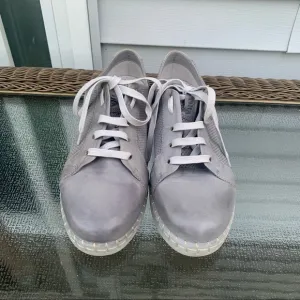 Andia Fora sneakers. Women’s 42.