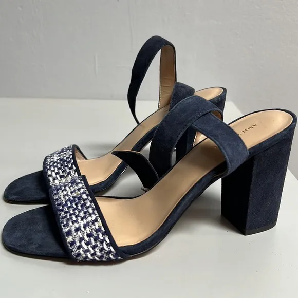 ANN TAYLOR blue suede ankle strap block heal. Tweed textile sz 8