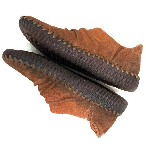 ANTELOPE Garner Suede Bendable Flats