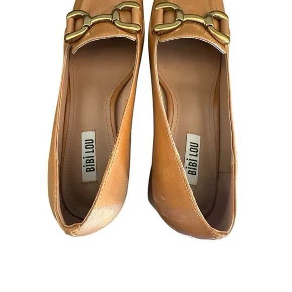 Anthropologie Bibi Lou Valencia Block Heel Loafers Camel Patent Leather 39 US 9