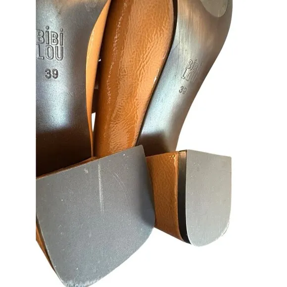 Anthropologie Bibi Lou Valencia Block Heel Loafers Camel Patent Leather 39 US 9