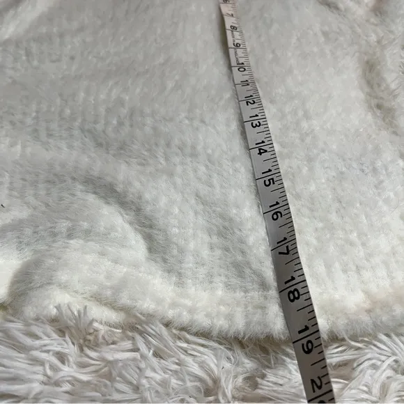 Anthropologie Cream Fuzzy Ribbed Knit Sweater – Soft Cropped – Size S