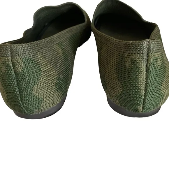 Antonio Melani | Beki-A Washable Camo Print Knit Flat Loafers size 8.5