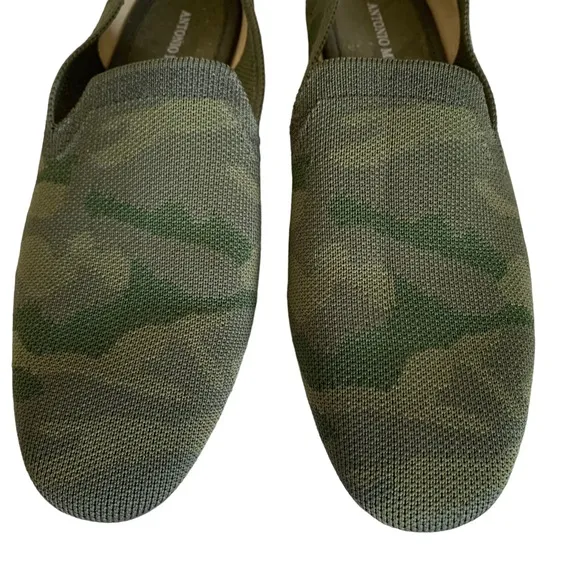 Antonio Melani | Beki-A Washable Camo Print Knit Flat Loafers size 8.5