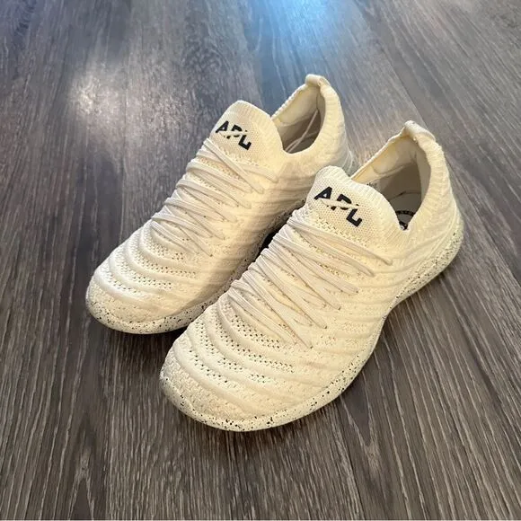APL Athletic Propulsion Labs TechLoom Wave Running Sneakers