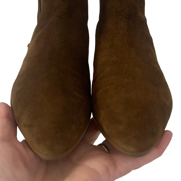 Aquatalia Farica Suede Pointed Toe Weatherproof Pull-On Ankle Boots Chestnut 5.5