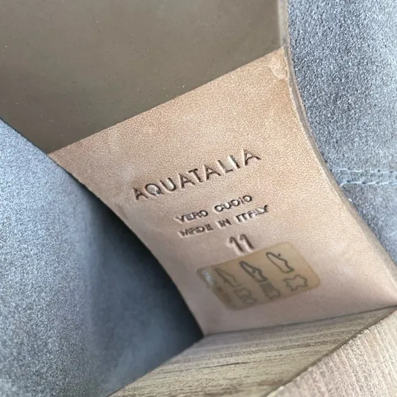 Aquatalia Flo Ankle Boots Taupe Suede Italy Pull On