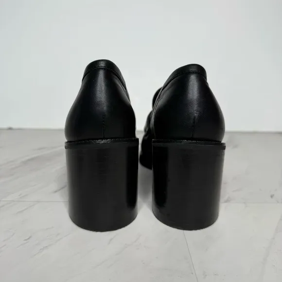 Aquatalia Josette Black Heeled Loafer 8M