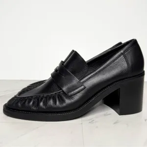 Aquatalia Josette Black Heeled Loafer 8M