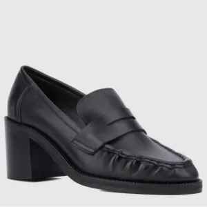 🌹AQUATALIA🌹 Josette Black Loafers Size: 9.5
