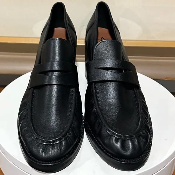 🌹AQUATALIA🌹 Josette Black Loafers Size: 9.5