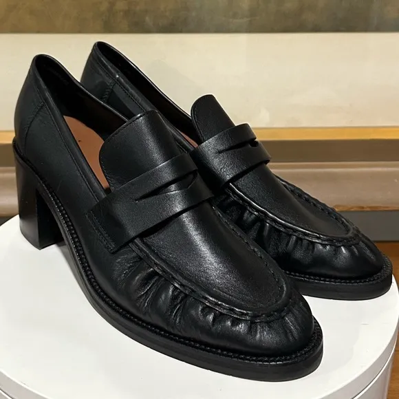 🌹AQUATALIA🌹 Josette Black Loafers Size: 9.5