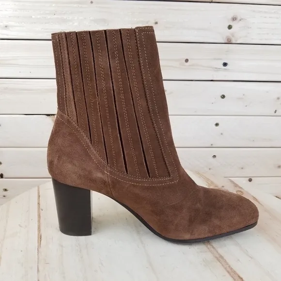 AQUATALIA Suede/Leather Bootie Ankle Boot Pull-on Chunky Heel NEW MIXMATCH SIZES