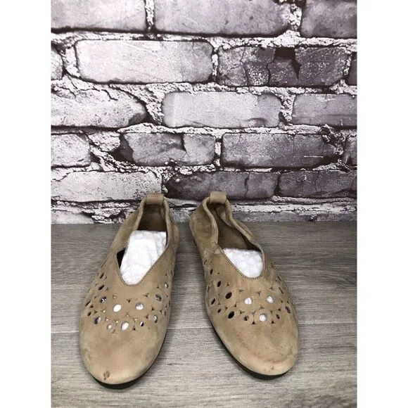 Arche Sand Tan Nubuck Leather Ballerina Ballet Flats Women Sz 37EU/6.5M US