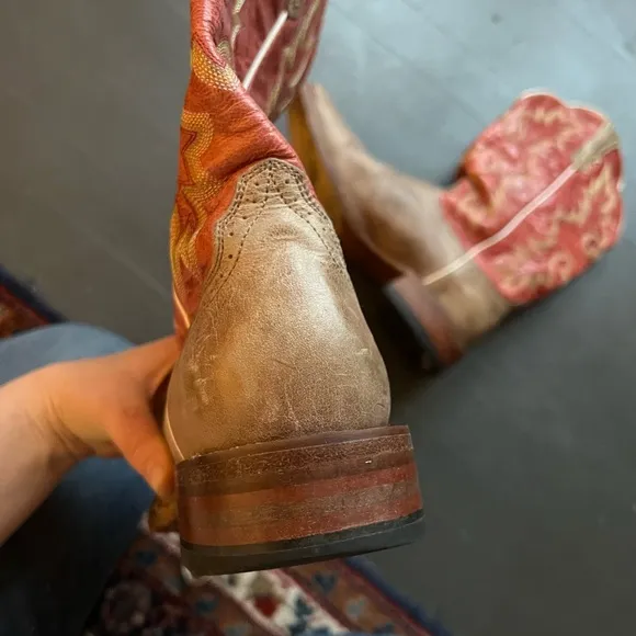 ARIAT Leather Western Boots 9 B Pull On Wine Taupe Square Toe