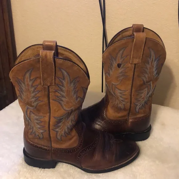 Ariat western pull on boots p1877