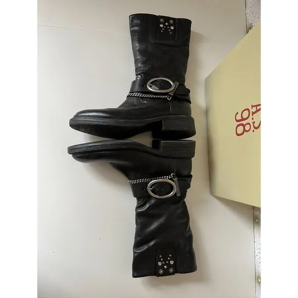 A.S. 98 mid-calf Frey Nero boots in EUC. Size 39 (8.5)