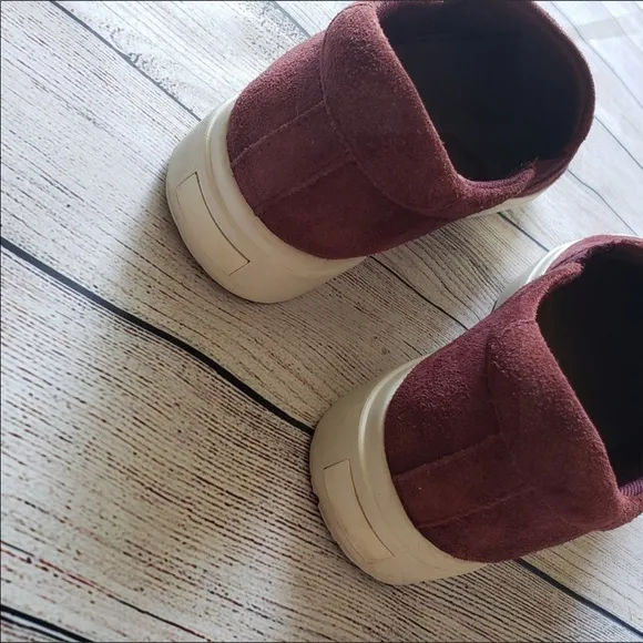 Athleta Leta Suede Slip On Platform Sneakers By Dr. Scholl’s in Cassis S…