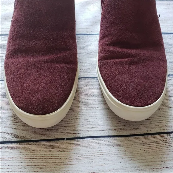 Athleta Leta Suede Slip On Platform Sneakers By Dr. Scholl’s in Cassis S…