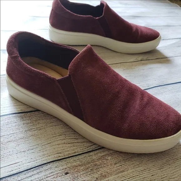 Athleta Leta Suede Slip On Platform Sneakers By Dr. Scholl’s in Cassis S…
