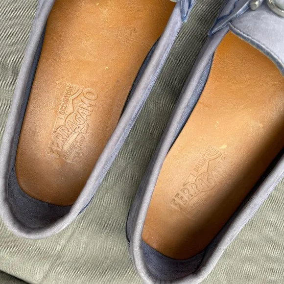 Auc Salvatore Ferragamo Suede  Drivers Loafers in Lilac
