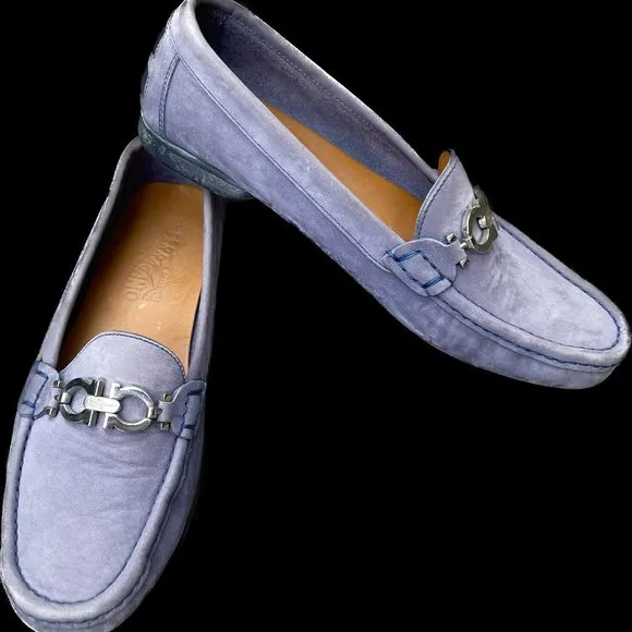 Auc Salvatore Ferragamo Suede  Drivers Loafers in Lilac