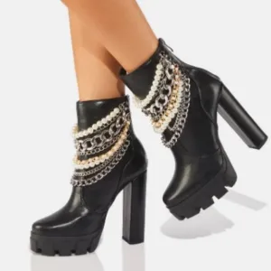 AZALEA WANG ALL CHAINED UP  Platform Boots ( BRAND NEW !!! )