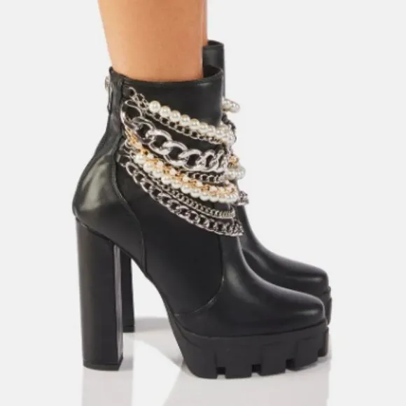 AZALEA WANG ALL CHAINED UP  Platform Boots ( BRAND NEW !!! )