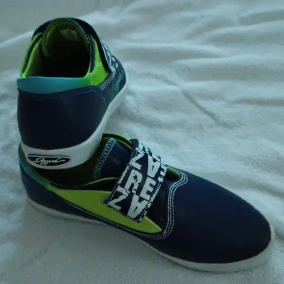 Azzure Shelly Low Skateboard Sneakers 'Blue Teen Size 7 - AZW10-01U