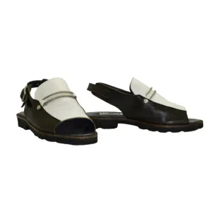 B6 Auth GIANNI VERSACE White/Drk Brown Leather Medusa Side Strap Sandals Sz 6.5