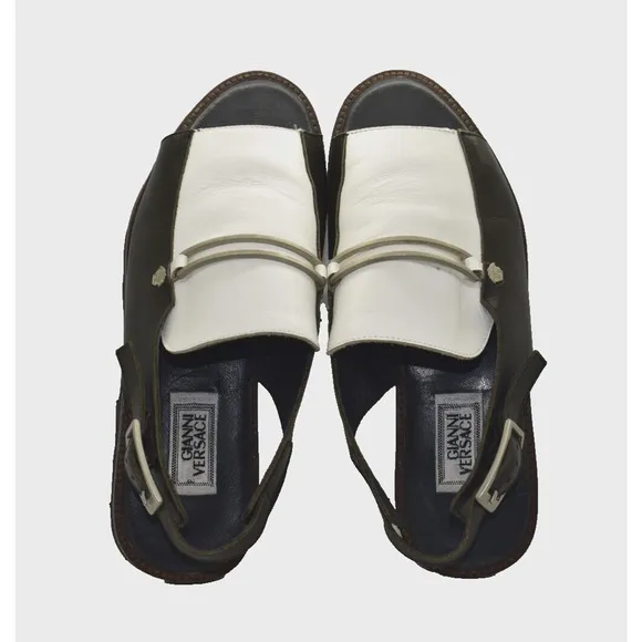 B6 Auth GIANNI VERSACE White/Drk Brown Leather Medusa Side Strap Sandals Sz 6.5