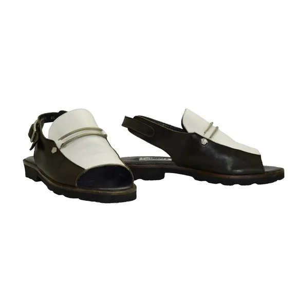 B6 Auth GIANNI VERSACE White/Drk Brown Leather Medusa Side Strap Sandals Sz 6.5
