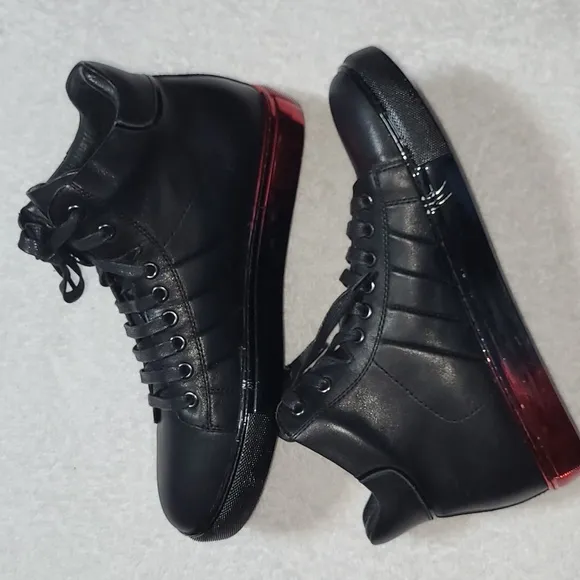 Badgley Mischka Bronson High Top Sneakers Size 8.5 Women's