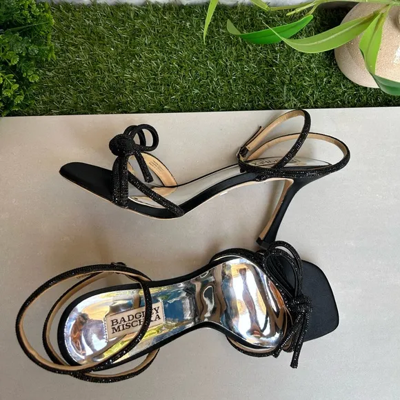 Badgley Mischka Effie glitter satin cocktail sandals with crystal trim black 8.5
