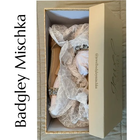 Badgley Mischka Jewel Rose Gold Flat Sandal in Size 9 NIB
