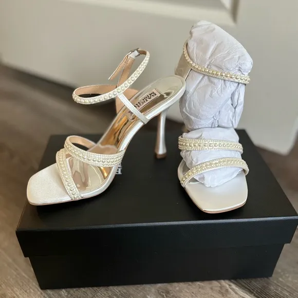 Badgley Mischka Pearl White Heeled Sandals