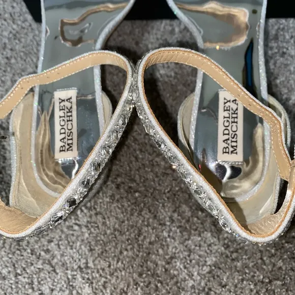 Badgley Mischka Urina Heeled sandals