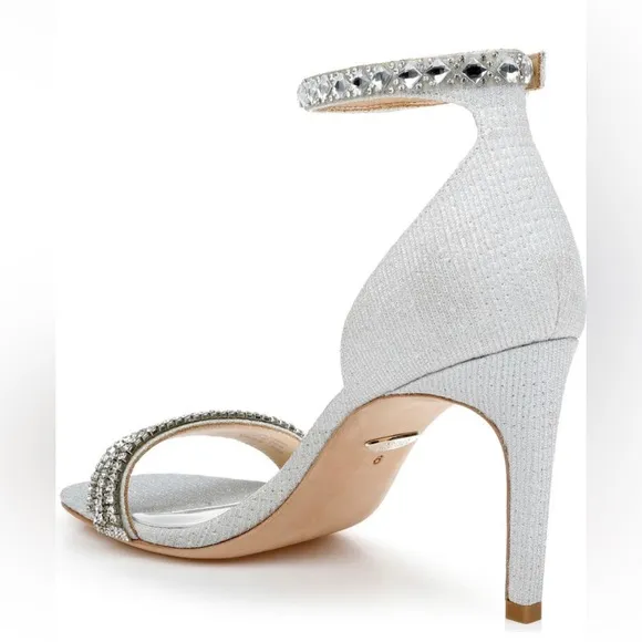 Badgley Mischka Urina Heeled sandals