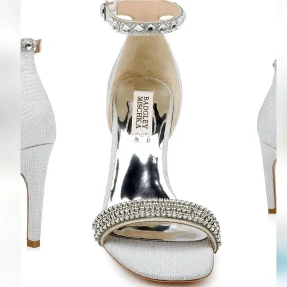 Badgley Mischka Collection Urina Heeled Sandals