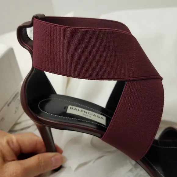 Balenciaga &quot;Tess&quot; Sandals