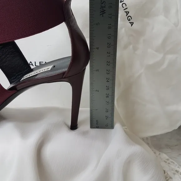 Balenciaga &quot;Tess&quot; Sandals