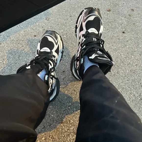 Balenciaga Black Sneakers Modern Chunky Design