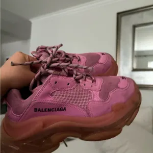 Balenciaga Pink Sneakers Chunky Sole Streetwear