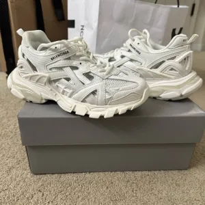 Balenciaga White Sneakers with Chunky Soles and Modern Design Track 2 Kids