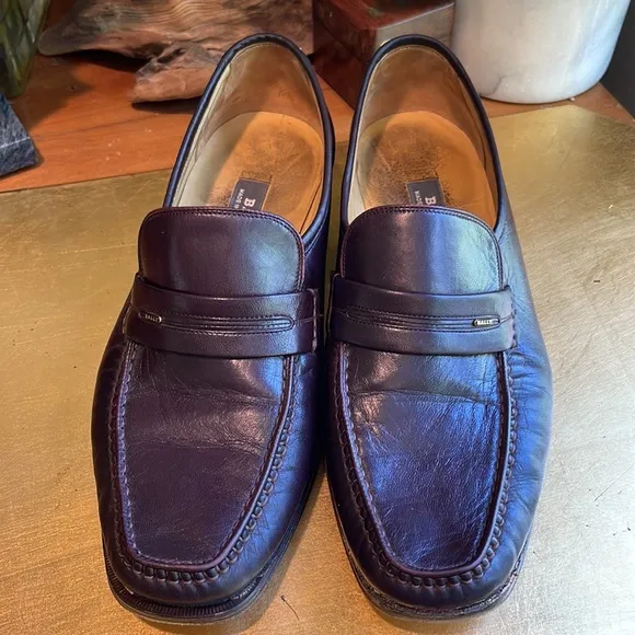 Bally Parawet Burgundy Leather Loafers | Lightly Worn!