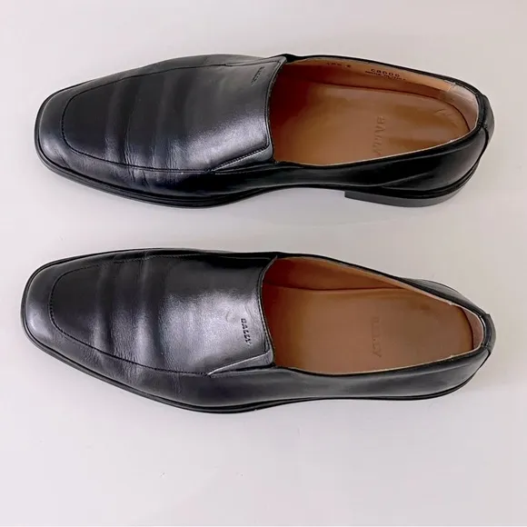 BALLY sz 10.5 E Apron toe Slip-on loafers made in Italy Black calf Leather Caddo