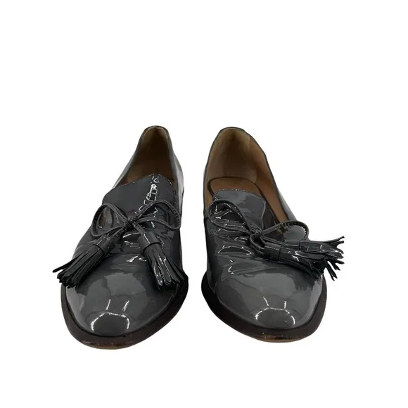 Banana Republic Gray Patent Tassle Loafers Size 7