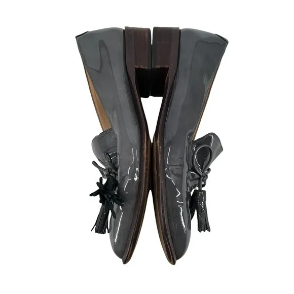Banana Republic Gray Patent Tassle Loafers Size 7