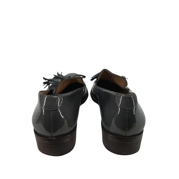 Banana Republic Gray Patent Tassle Loafers Size 7